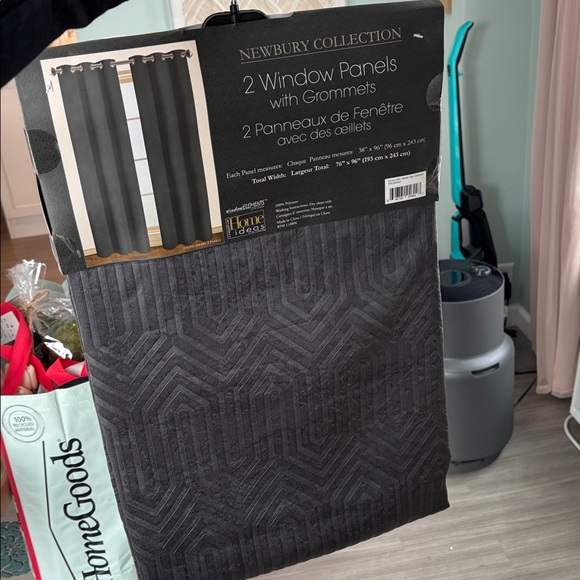 Window Curtains - Picture 7 of 8